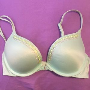 VS Very Sexy push up bra